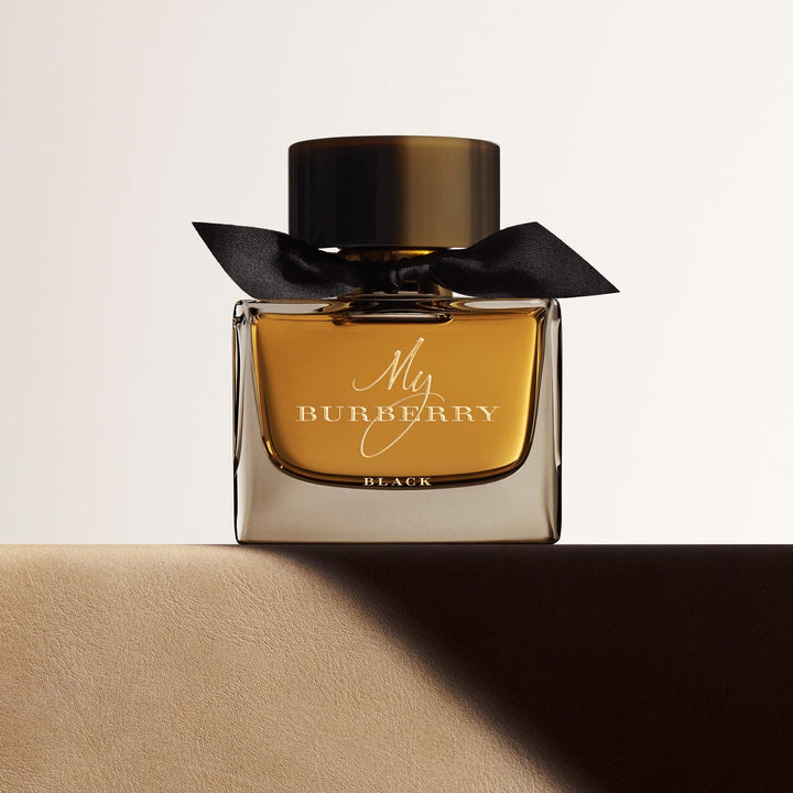 BURBERRY My Black Eau de Parfum – Women's Floral Perfume – With Notes of Jasmine, Rose, Amber & Patchouli – Luxury Perfumes for Women – Long Lasting Fragrance Perfume Sphere