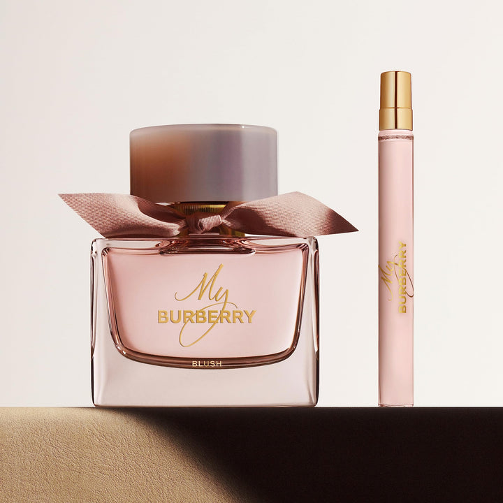 BURBERRY My Blush Eau de Parfum – Women's Floral Perfume – With Notes of Pomegranate, Rose, Jasmine & Wisteria Accord – Long Lasting Fragrance Perfume Sphere